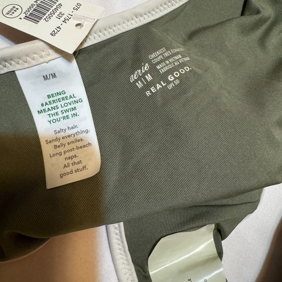 NWT Aerie green bikini bottom - Picture 3 of 4